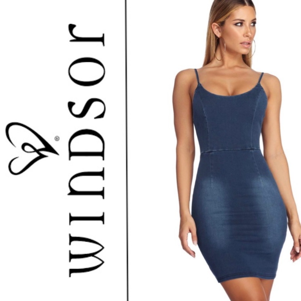 PRICE DROP!!💲⬇️ Windsor denim dress - Size: Small